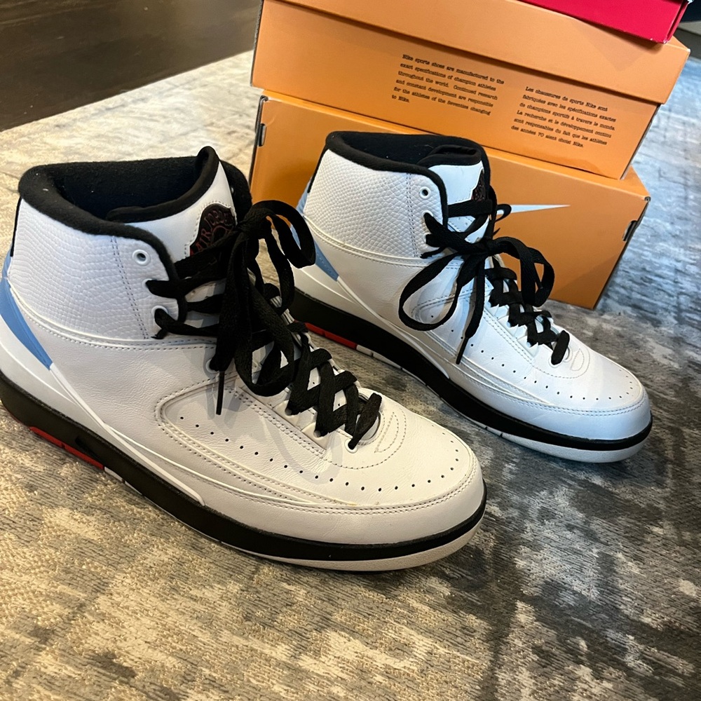 Air Jordan 2 Retro OG “Chicago”